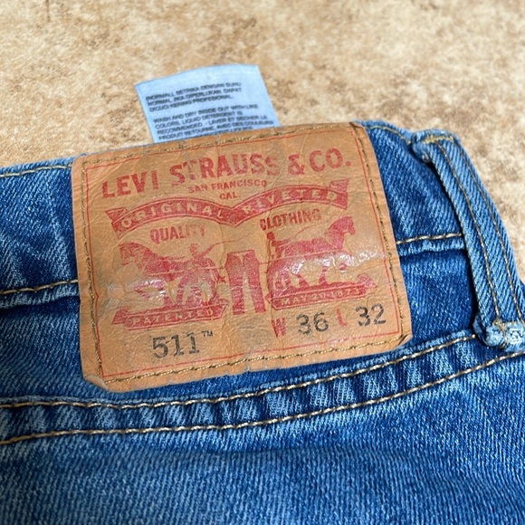 Broken In Levi’s - Picture 3 of 4